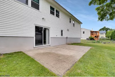 90 James St, Parsippany, NJ 07950 - Photo 40