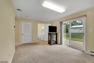 90 James St, Parsippany, NJ 07950 - Photo 32