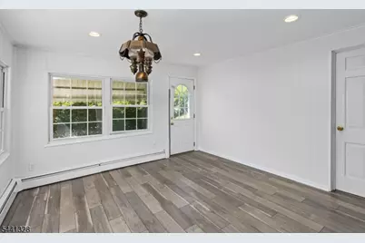 200 Baker St, Dover, NJ 07801 - Photo 6