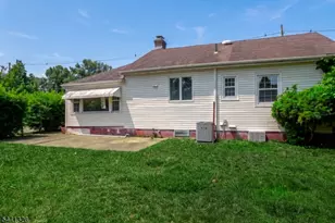 200 Baker St, Dover, NJ 07801 - Photo 18