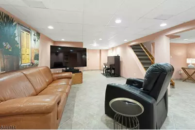 350 Greenbrier Ct, Mountainside, NJ 07092 - Photo 24
