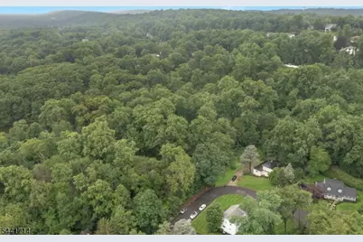 350 Greenbrier Ct, Mountainside, NJ 07092 - Photo 34