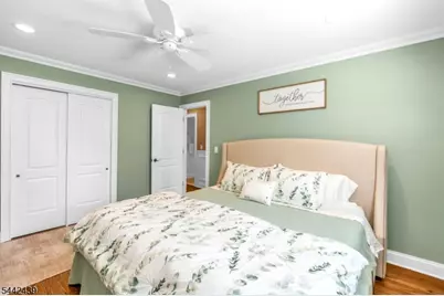 18 North Ave, Bridgewater, NJ 08807 - Photo 12