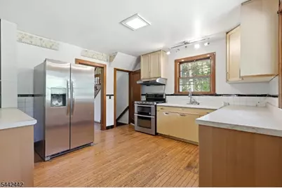 435 Union Ave, Bridgewater, NJ 08807 - Photo 10