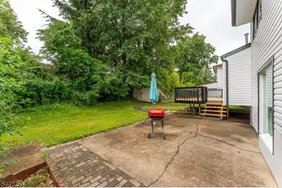 2798 Allen Ave, Union Township, NJ 07083 - Photo 24
