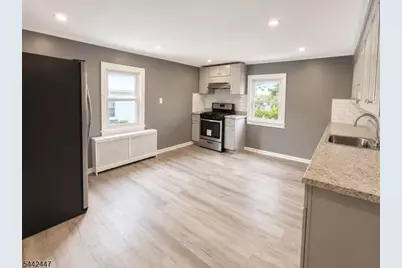 310 Concord Ave #2, Union Township, NJ 07083 - Photo 2