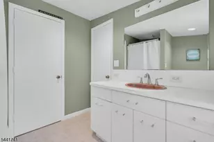 13 Allen St, Flemington, NJ 08822 - Photo 14
