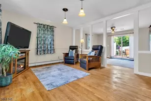 13 Allen St, Flemington, NJ 08822 - Photo 4