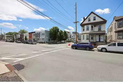 114 9th Ave, Newark, NJ 07018 - Photo 4