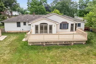 17 Schwinn Dr, Clark Township, NJ 07066 - Photo 26
