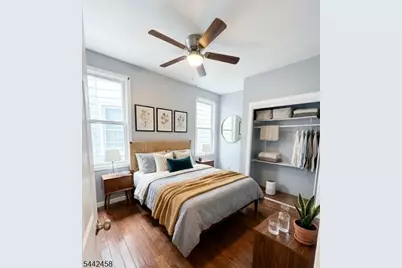 239 S Clinton St #1, East Orange, NJ 07018 - Photo 4