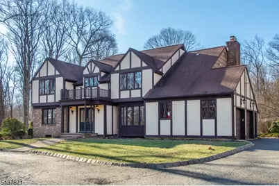 32 Schoolhouse Ln, Mendham Township, NJ 07960 - Photo 2