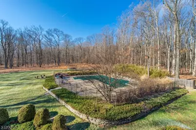 32 Schoolhouse Ln, Mendham Township, NJ 07960 - Photo 6