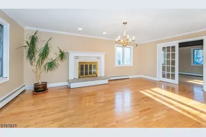 32 Schoolhouse Ln, Mendham Township, NJ 07960 - Photo 8