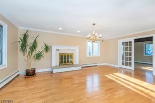 32 Schoolhouse Ln, Mendham Township, NJ 07960 - Photo 8