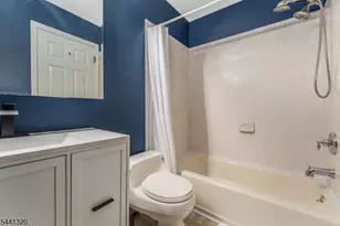 93 Driftwood Dr, Franklin Township, NJ 08873 - Photo 22