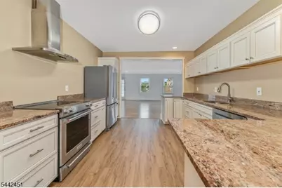 16 Main Street #3N, Flemington, NJ 08822 - Photo 8
