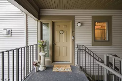 9 Sam Bonnell Dr #9, Union Township, NJ 08809 - Photo 4