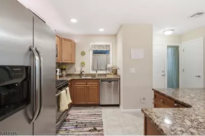 9 Sam Bonnell Dr #9, Union Township, NJ 08809 - Photo 14