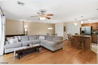 9 Sam Bonnell Dr #9, Union Township, NJ 08809 - Photo 6