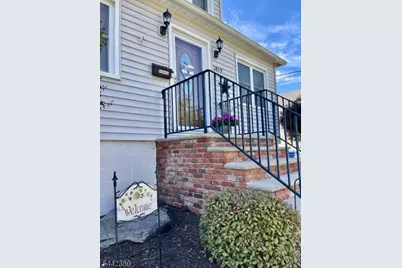 1859 W 5th St, Piscataway Township, NJ 08854 - Photo 4