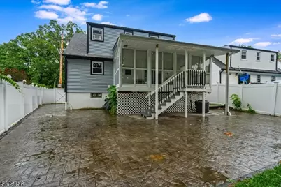 75 Fichter St, Bloomingdale, NJ 07403 - Photo 26