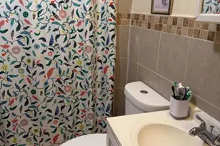 658 Adams Ave, Elizabeth, NJ 07201 - Photo 16