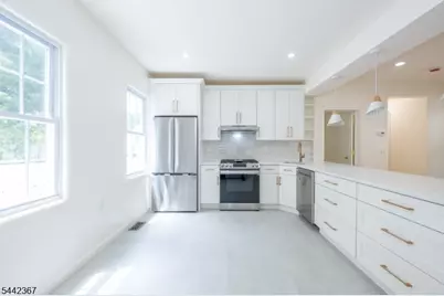 231 Waverly Pl, South Orange, NJ 07079 - Photo 22
