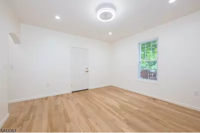 231 Waverly Pl, South Orange, NJ 07079 - Photo 16