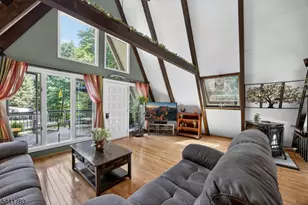 420 Phillips Rd, Vernon, NJ 07422 - Photo 8