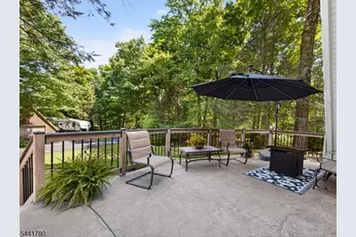 420 Phillips Rd, Vernon, NJ 07422 - Photo 6