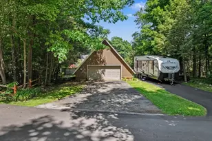 420 Phillips Rd, Vernon, NJ 07422 - Photo 36