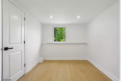 34 Clark St, Summit, NJ 07901 - Photo 26