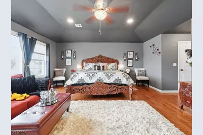 911 Worth Ave, Linden, NJ 07036 - Photo 10