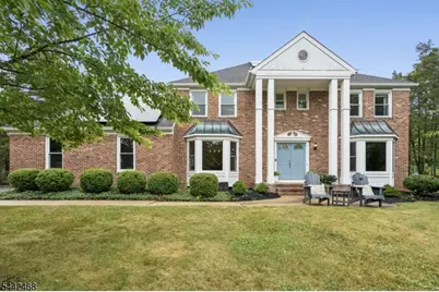 16 Wythe Ct, Montgomery Township, NJ 08502 - Photo 2