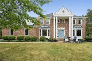 16 Wythe Ct, Montgomery Township, NJ 08502 - Photo 2
