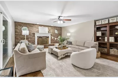 16 Wythe Ct, Montgomery Township, NJ 08502 - Photo 10