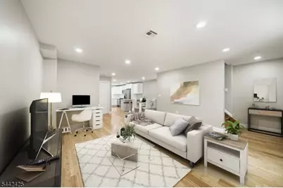 208 N 1st St, Paterson, NJ 07522 - Photo 30