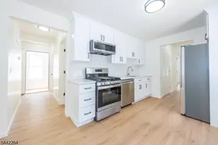 231 Waverly Pl, South Orange, NJ 07079 - Photo 2