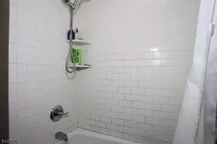 45 Webster St, Ridgefield, NJ 07660 - Photo 10