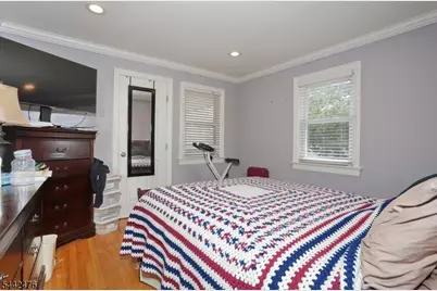 45 Webster St, Ridgefield, NJ 07660 - Photo 12