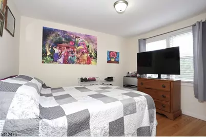 45 Webster St, Ridgefield, NJ 07660 - Photo 28