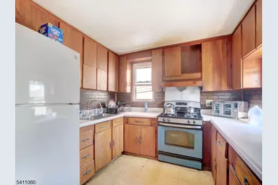 115 Madison Ave #2, Elizabeth, NJ 07201 - Photo 6