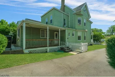 79 Dewitt Ave, Belleville, NJ 07109 - Photo 32