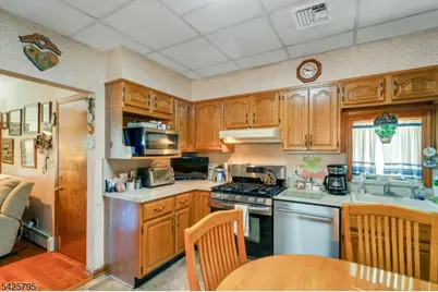 79 Dewitt Ave #2, Belleville, NJ 07109 - Photo 6