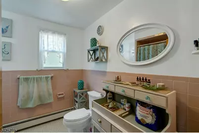 79 Dewitt Ave, Belleville, NJ 07109 - Photo 38