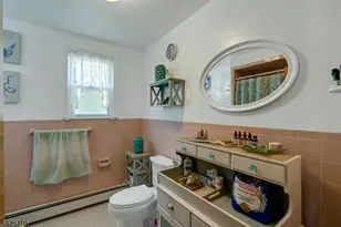 79 Dewitt Ave, Belleville, NJ 07109 - Photo 38