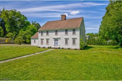 1 Canoe Ln, Roseland, NJ 07068 - Photo 4