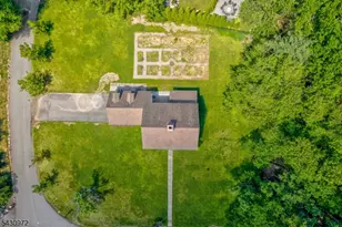 1 Canoe Ln, Roseland, NJ 07068 - Photo 2