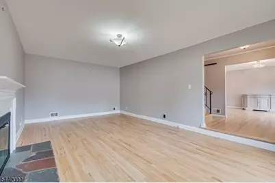 162 Mali Dr, North Plainfield, NJ 07062 - Photo 8